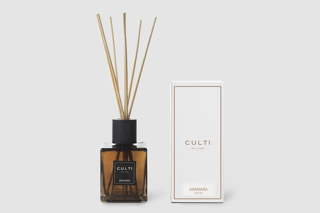 Candle scent perfume woody citrus diffuser room culti milano