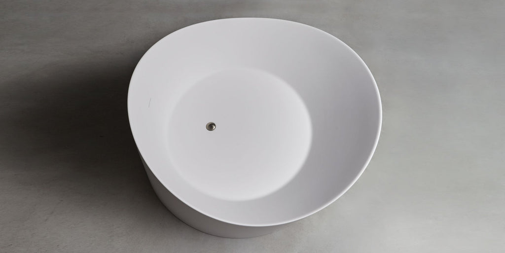 Italian luxury interiors bathroom bathtub
