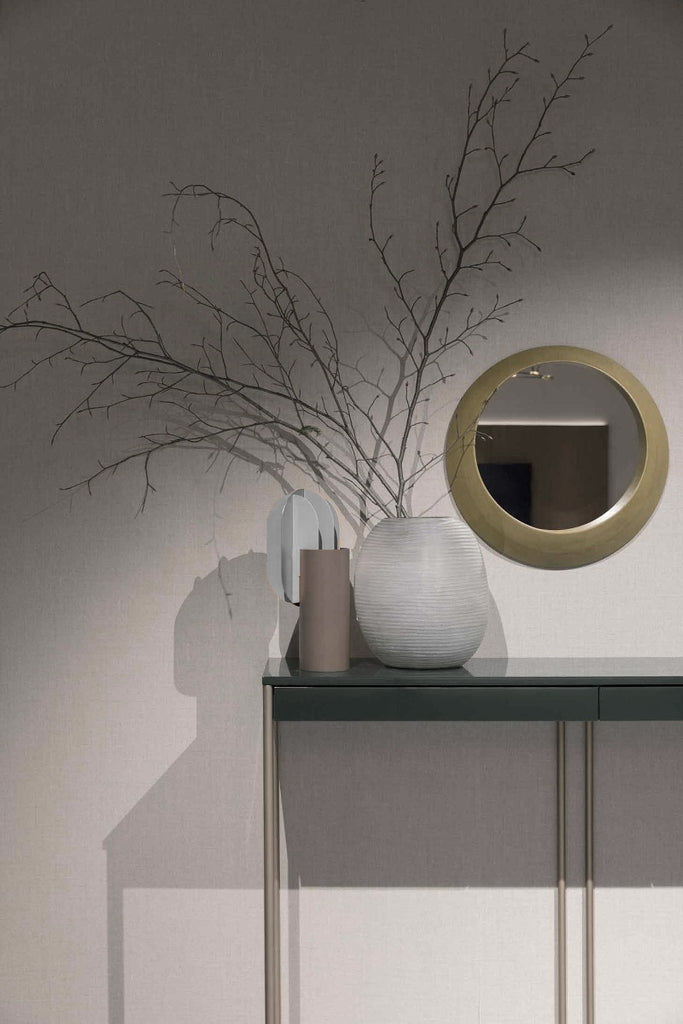 Italian luxury room interiors mirror